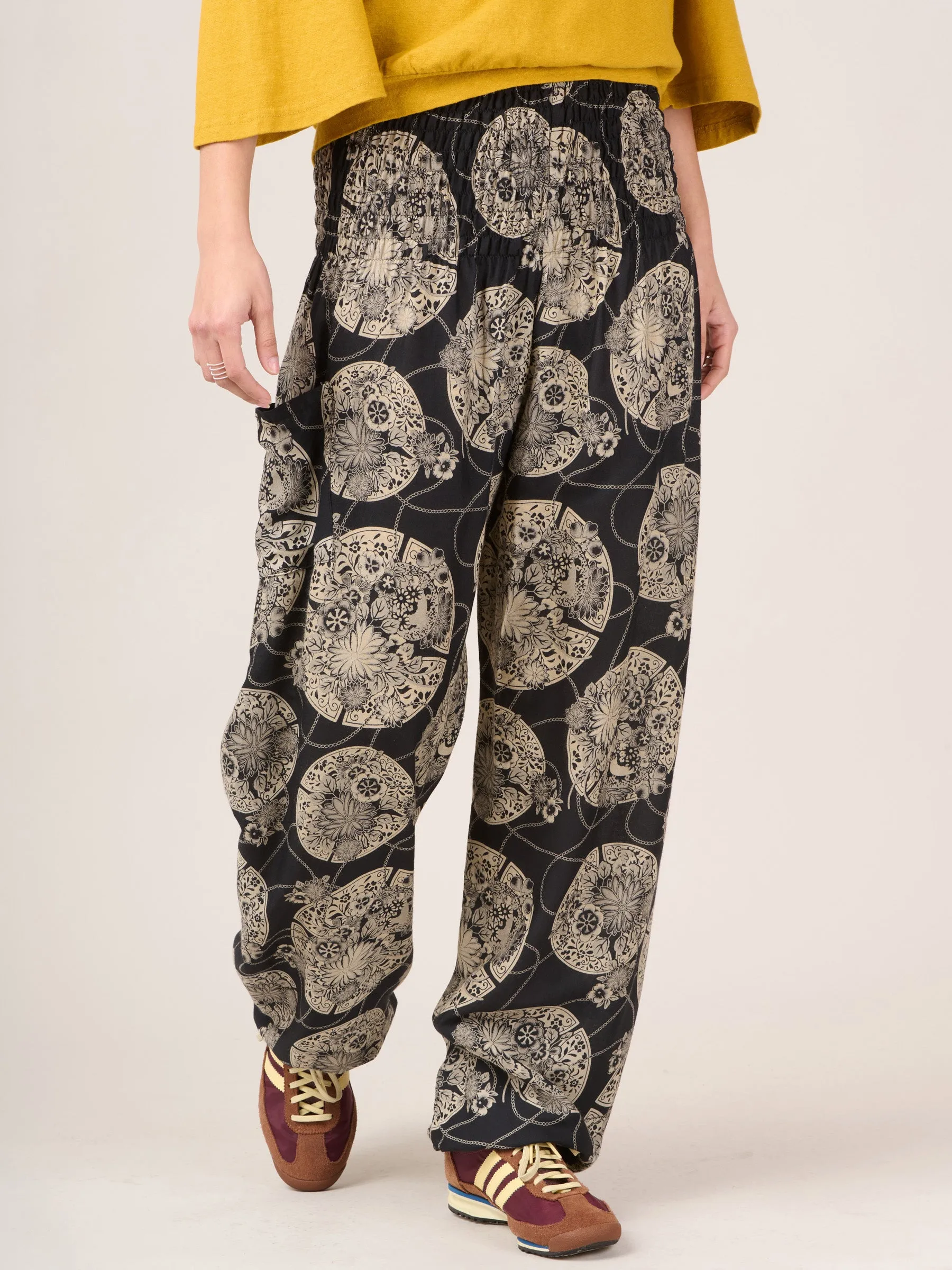 Harem Pants Original - Oriental Flower High Crotch