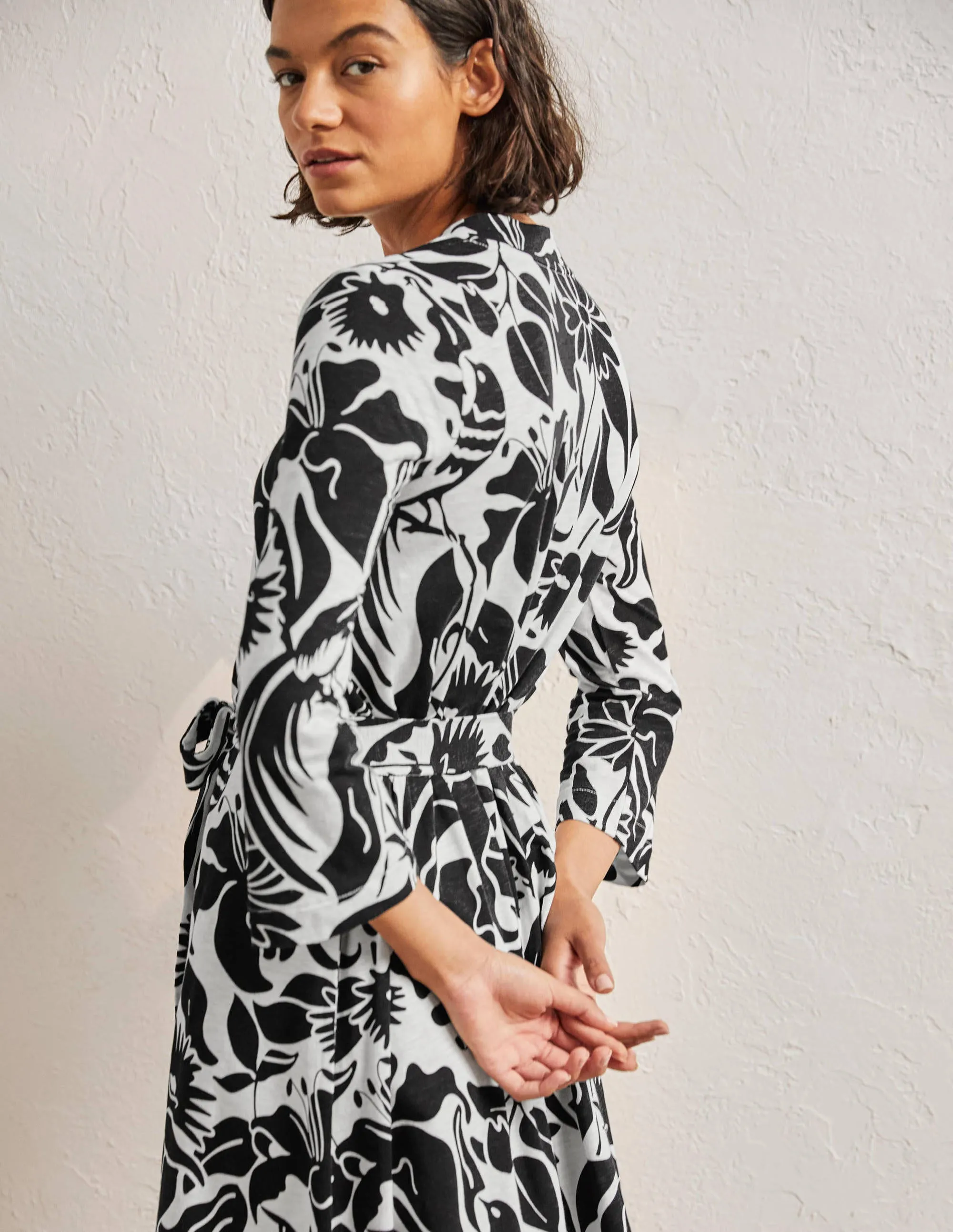 Jersey Kaftan Midi Dress-Black Oriental Bird
